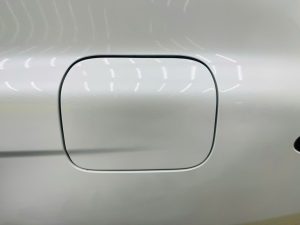 tẩy nhựa cây ô tô